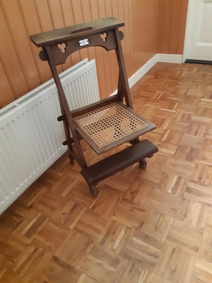 antieke bidstoel, Antiek en Kunst, Antiek | Meubels | Stoelen en Banken, Verzenden