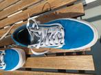Vans blauw wit, Ophalen of Verzenden, Gedragen