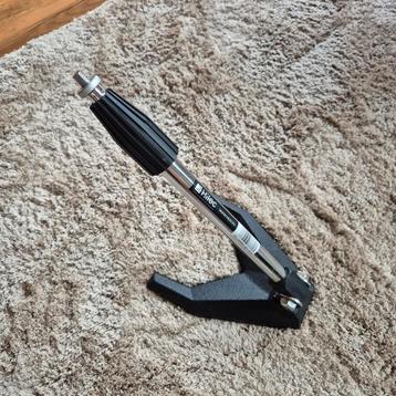 Hilec Microfoon Tafel Statief beschikbaar voor biedingen