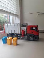 Bruder MAN TGS Vuilniswagen met Zijlader, Ophalen