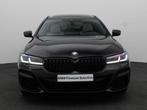 BMW 5 Serie Touring 540i xDrive M Sportpakket | Comfortstoel, Auto's, BMW, Stof, Gebruikt, Euro 6, Zwart