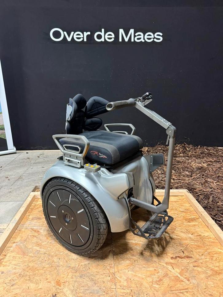 Genny Urban 2.0 Balansrolstoel, Diversen, Rolstoelen, Gebruikt, Elektrische rolstoel, Ophalen