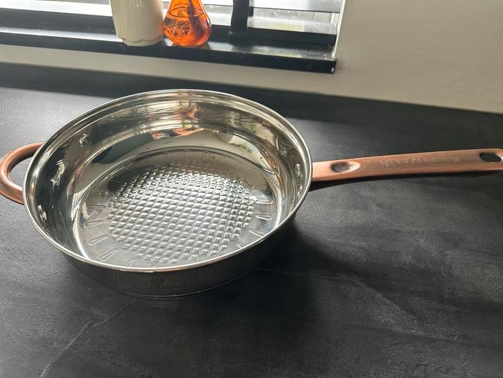 Blaumann Koekenpan 25cm - Rose Accent, Huis en Inrichting, Keuken | Potten en Pannen, Zo goed als nieuw, Koekenpan of Braadpan