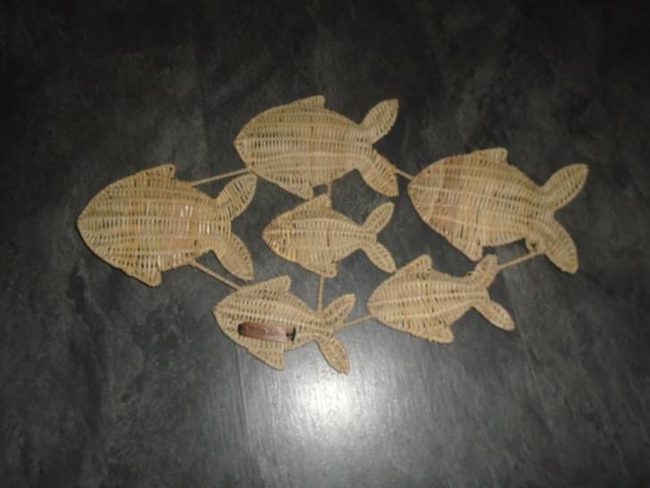 Riviera Maison Rattan Vissen Happy Fish Wand Decoratie ZGAN, Huis en Inrichting, Woonaccessoires | Wanddecoraties, Zo goed als nieuw