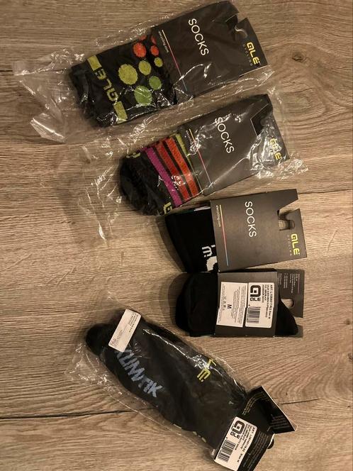ALE fiets sokken NIEUW, Fietsen en Brommers, Fietsaccessoires | Fietskleding, Zo goed als nieuw, Bovenkleding, Ophalen of Verzenden