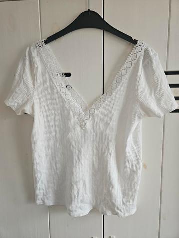 Sezane top shirt v hals kant maat m Als nieuw  beschikbaar voor biedingen
