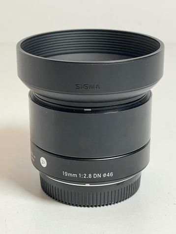 Sigma 19mm f/2.8 DN ART - Micro Four Thirds Fit