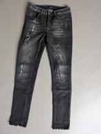 Nieuwe jeans van Nikkie Plessen Sustainable jeans 29/34, Zwart, Nieuw, Ophalen of Verzenden, Nikkie