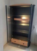 Mooie moderne vitrine kast, Huis en Inrichting, Kasten | Vitrinekasten, Ophalen, Glas, Zo goed als nieuw, 150 tot 200 cm