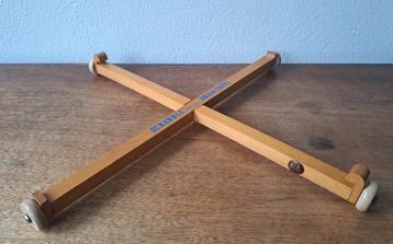 Vintage SIO Scrabble draaitafel  beschikbaar voor biedingen