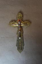 Bronzen kruis met emaillak rood in kroon, Antiek en Kunst, Antiek | Religie, Verzenden