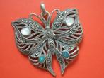 Prachtige Grote Zilveren Vlinder met Blauwe Opalen en Paarlm, Sieraden, Tassen en Uiterlijk, Antieke sieraden, Verzenden, Zilver