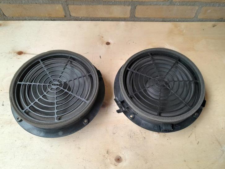 SPEAKERS Links & Rechts- Origineel - AUDI A1 -B.j. 2010>2013, Auto diversen, Autospeakers, Verzenden