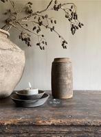 Oude houten pot kruik Aura Peeperkorn stoer sober landelijk
