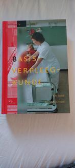 Basisverpleegkunde - Leerboek, Ophalen of Verzenden, Zo goed als nieuw, HBO, E.M. Sesink, Drs. L.A.M. Kerstens