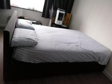 bed 140 x 200