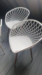 2 ongebruikte Kave Home stoelen., Huis en Inrichting, Ophalen, Nieuw, Wit, Metaal