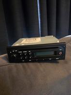 Renault/dacia Autoradio CD AUX - Getest & Werkend, Auto diversen, Autoradio's, Ophalen of Verzenden, Gebruikt