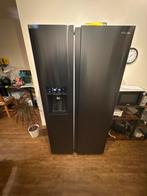 Amerikaanse koelkast Hisense RS694N4TFE zwart, Ophalen, 200 liter of meer, 60 cm of meer, Met aparte vriezer
