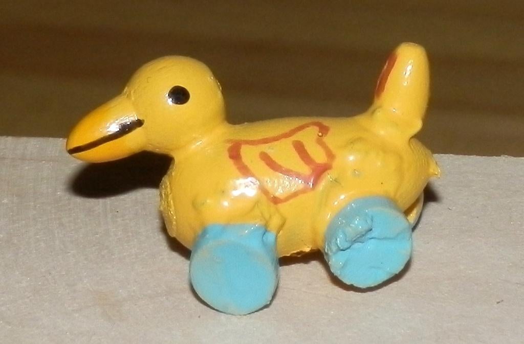 D29 houten eendje voor het poppenhuis, Verzenden, Zo goed als nieuw, Poppenhuis