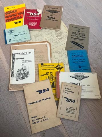 Motoren handleidingen BSA Lucas Heinkel ČZ Harley-Davidson beschikbaar voor biedingen