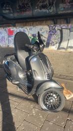 Piaggio Vespa Sprint 2017, Fietsen en Brommers, Scooters | Vespa, Ophalen of Verzenden, Zo goed als nieuw, Benzine