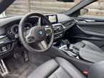 BMW 5-serie Touring 540i xDrive High Executive, Auto's, BMW, Automaat, Lichtsensor, Gebruikt, Euro 6