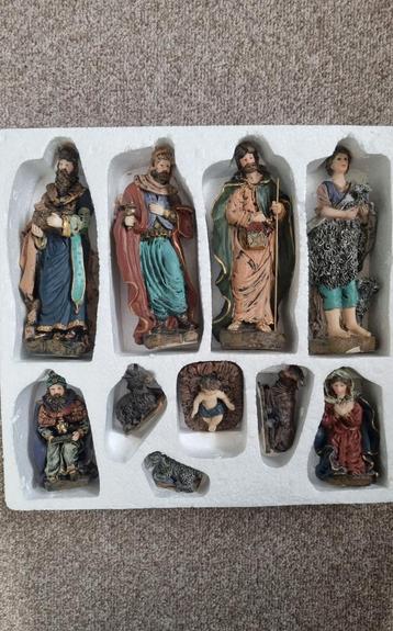 Vintage kerstfiguren / kerststal beschikbaar voor biedingen