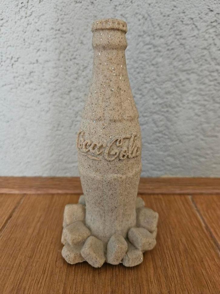 Coca Cola Zandsculptuur - Uniek Verzamelobject, Verzamelen, Merken en Reclamevoorwerpen, Ophalen of Verzenden