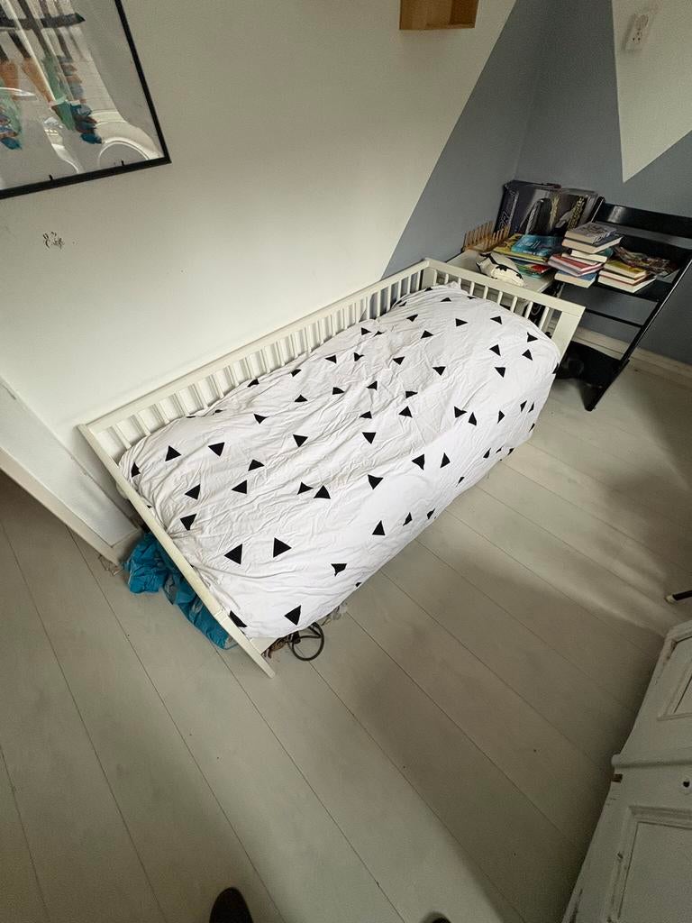 Kleuterbed., Kinderen en Baby's, Kinderkamer | Bedden, Ophalen, Gebruikt, 70 tot 85 cm, 140 tot 160 cm