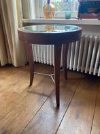 Ronde kersenhouten bijzettafel, Huis en Inrichting, Ophalen, Minder dan 55 cm, Gebruikt, Rond