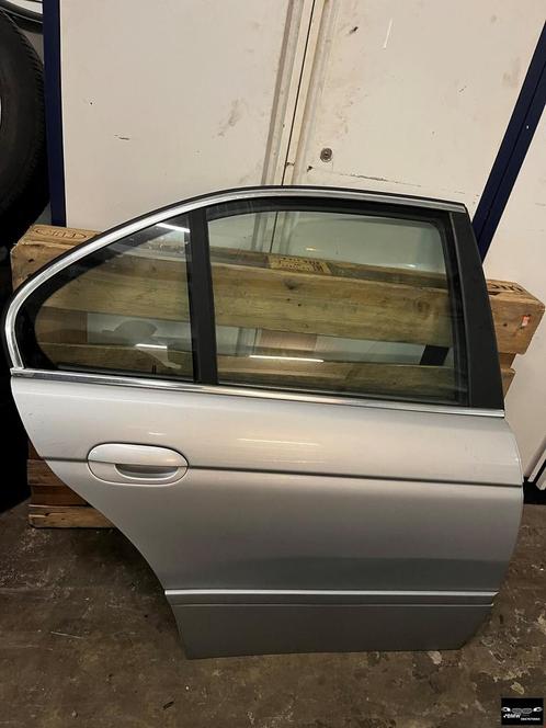 Deur RA Bmw 5-Serie E39 titan zilver, Auto-onderdelen, Carrosserie en Plaatwerk, Deur, BMW, Achter, Rechts, Gebruikt, Ophalen