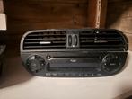 Fiat 500 autoradio origineel met radiocode, Auto diversen, Autoradio's, Ophalen of Verzenden, Gebruikt