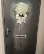 Elegante Deurkrans met Witte Rozen, Huis en Inrichting, Woonaccessoires | Kransen, Ophalen of Verzenden, Nieuw