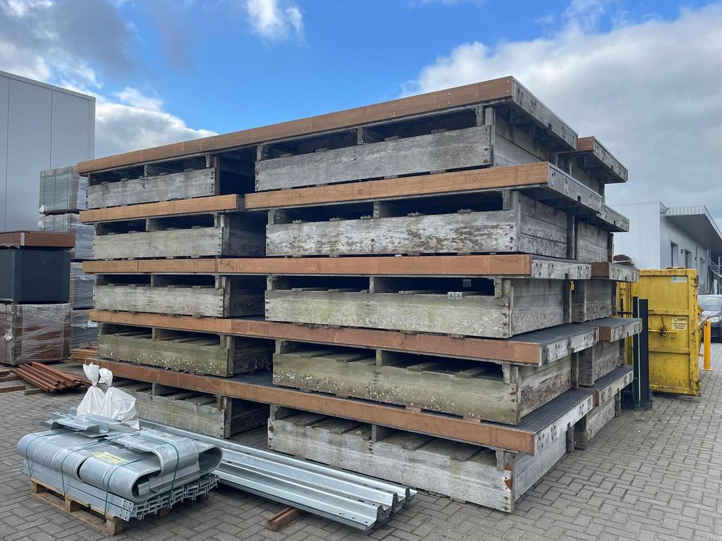 60m1 Drijvende steiger breedte 2.0m1 vrijboordhoogte 50cm, Watersport en Boten, Accessoires en Onderhoud, Ophalen of Verzenden