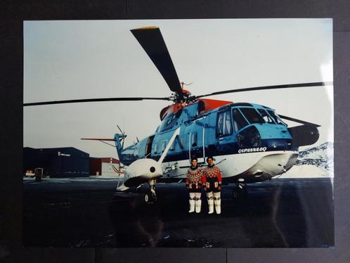 Foto van een Gronlandsfly Sikorsky S-61 (F818), Verzamelen, Luchtvaart en Vliegtuigspotten, Zo goed als nieuw, Kaart, Foto of Prent