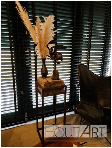 Zuil / plantenzuil stalen kubus frame met SPOORBIELS! beschikbaar voor biedingen