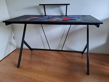 Gaming bureau zwart 120x60 beschikbaar voor biedingen