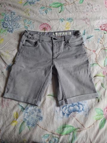 korte broek jogdenim zwart/grijs ~ maat 146/152 beschikbaar voor biedingen
