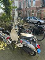 Sym Mio 50 scooter blauw zilver, Fietsen en Brommers, Scooters | SYM, Ophalen, Gebruikt, Mio