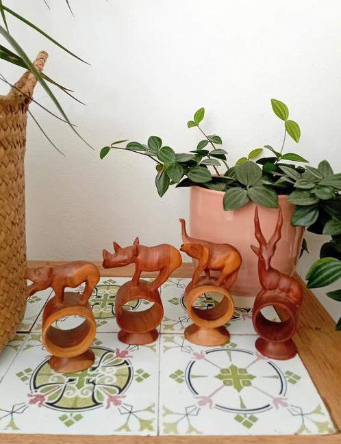 Houten Servetringen Afrikaanse Dieren, Huis en Inrichting, Woonaccessoires | Overige, Zo goed als nieuw, Ophalen of Verzenden
