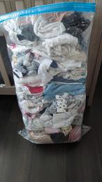 Gebruikte baby kleertjes (2 zakken)., Ophalen, Gebruikt