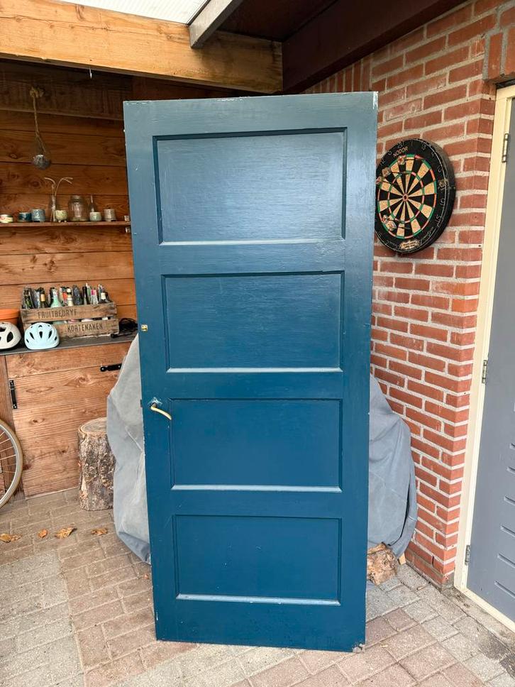 Paneeldeur 1954 met messing beslag, Doe-het-zelf en Verbouw, Deuren en Horren, Gebruikt, Binnendeur, 200 tot 215 cm, 80 tot 100 cm