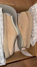 Nieuwe Ugg Tazz in doos, Overige kleuren, Nieuw, Ophalen of Verzenden, Pantoffels of Sloffen