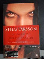 De vrouw die met vuur speelde - Stieg Larsson, Ophalen of Verzenden, Gelezen, Stieg Larsson, Nederland