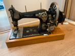 Antieke naaimachine, Antiek en Kunst, Ophalen of Verzenden