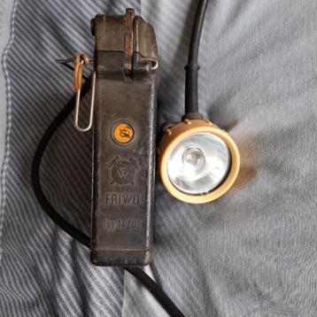 Mijnlamp beschikbaar voor biedingen