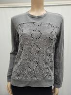 Oilily sweater met cut-out design maat M/38, Maat 38/40 (M), Oilily, Ophalen of Verzenden, Zo goed als nieuw