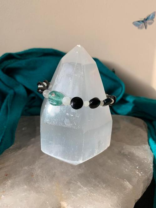 Romeins glas eeuwenoud toermalijn maansteen beschermt uniek, Sieraden, Tassen en Uiterlijk, Armbanden, Nieuw, Met bedels of kralen