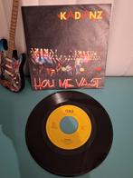 Kadanz - Hou Me Vast 7" Single  1990, Cd's en Dvd's, Ophalen of Verzenden, Zo goed als nieuw, Overige formaten, Pop